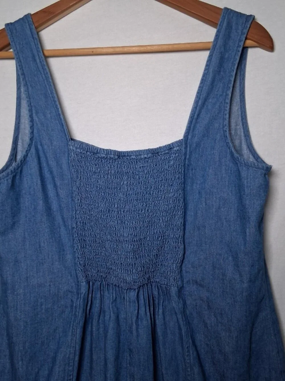 Old Navy Chambray Denim Dress Large Square Neck Sleeveless Country Cottage - Picture 9 of 10